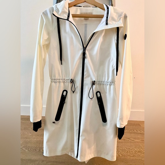 Micheal Kors - wind breaker/outer jacket - Picture 2 of 4